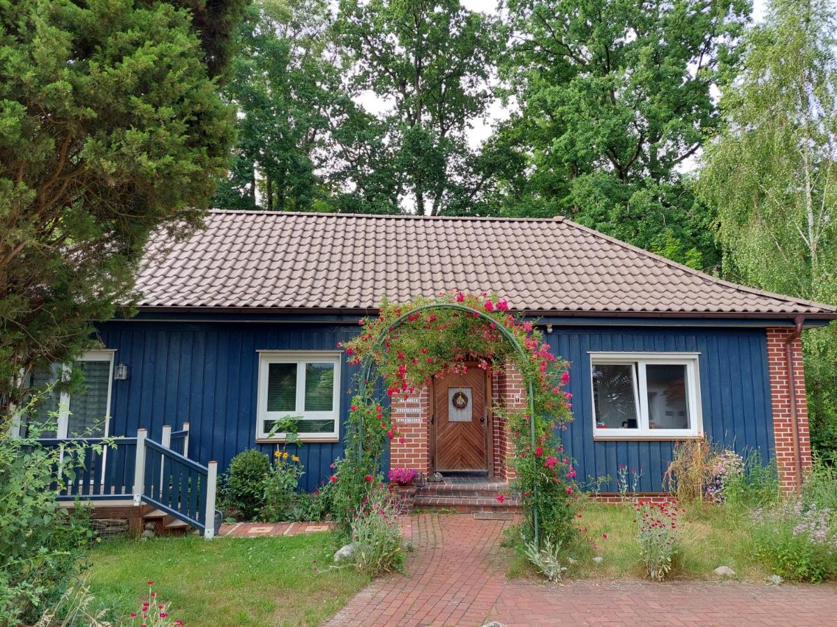 Ferienwohnung Am Freitagsbach Celle Exterior foto